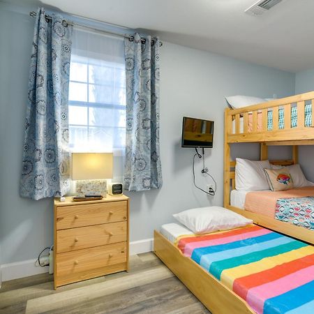 Seaside Retreat In Galveston Near Pleasure Pier! Vila Exterior foto